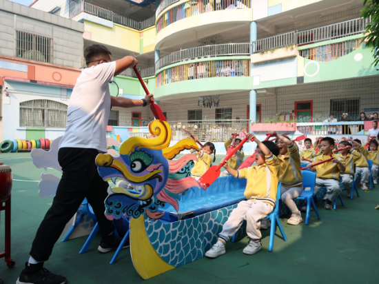 “同”樣主題“異”樣精彩，助推園本教研3.jpg